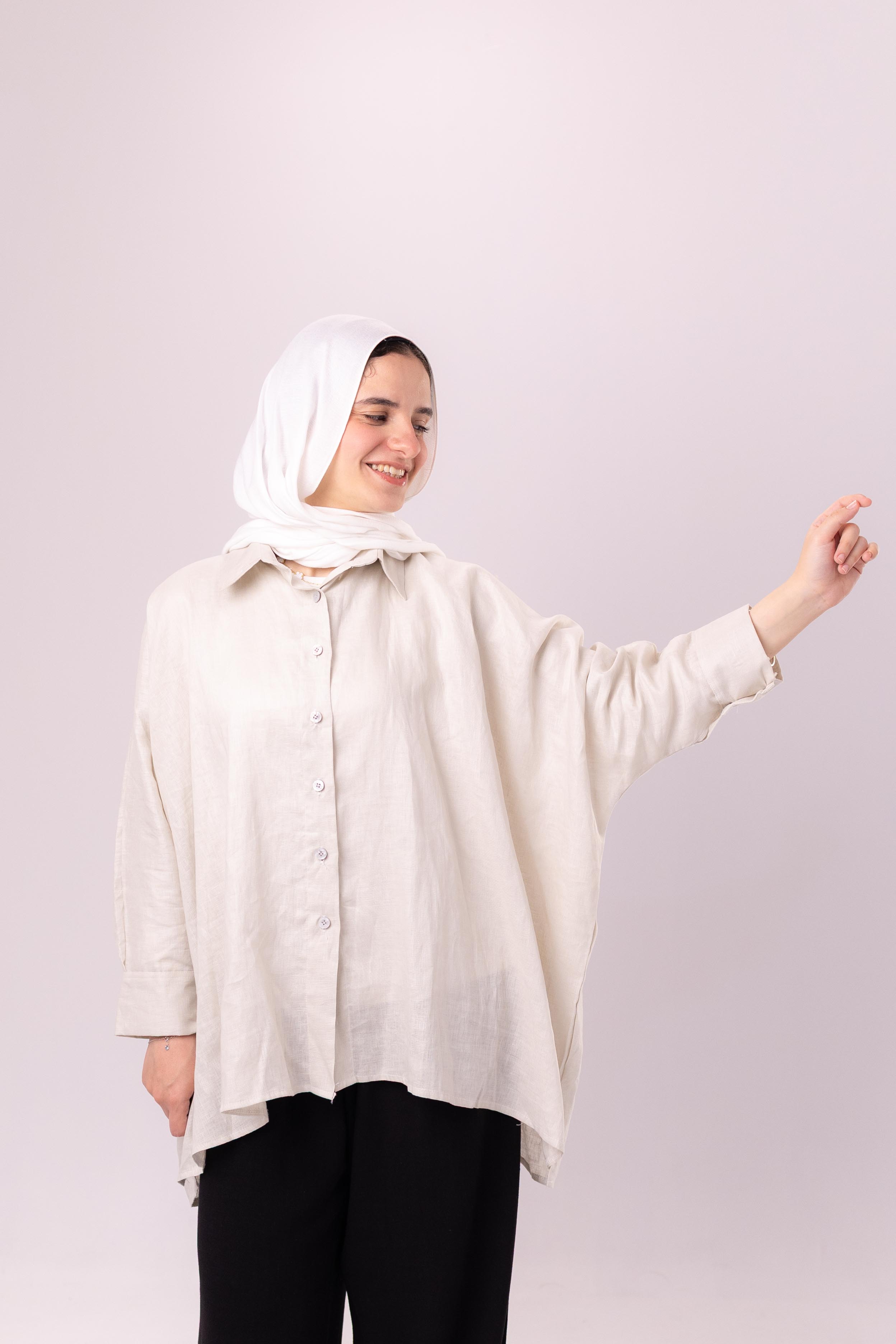 بلوزة كتان بيور
