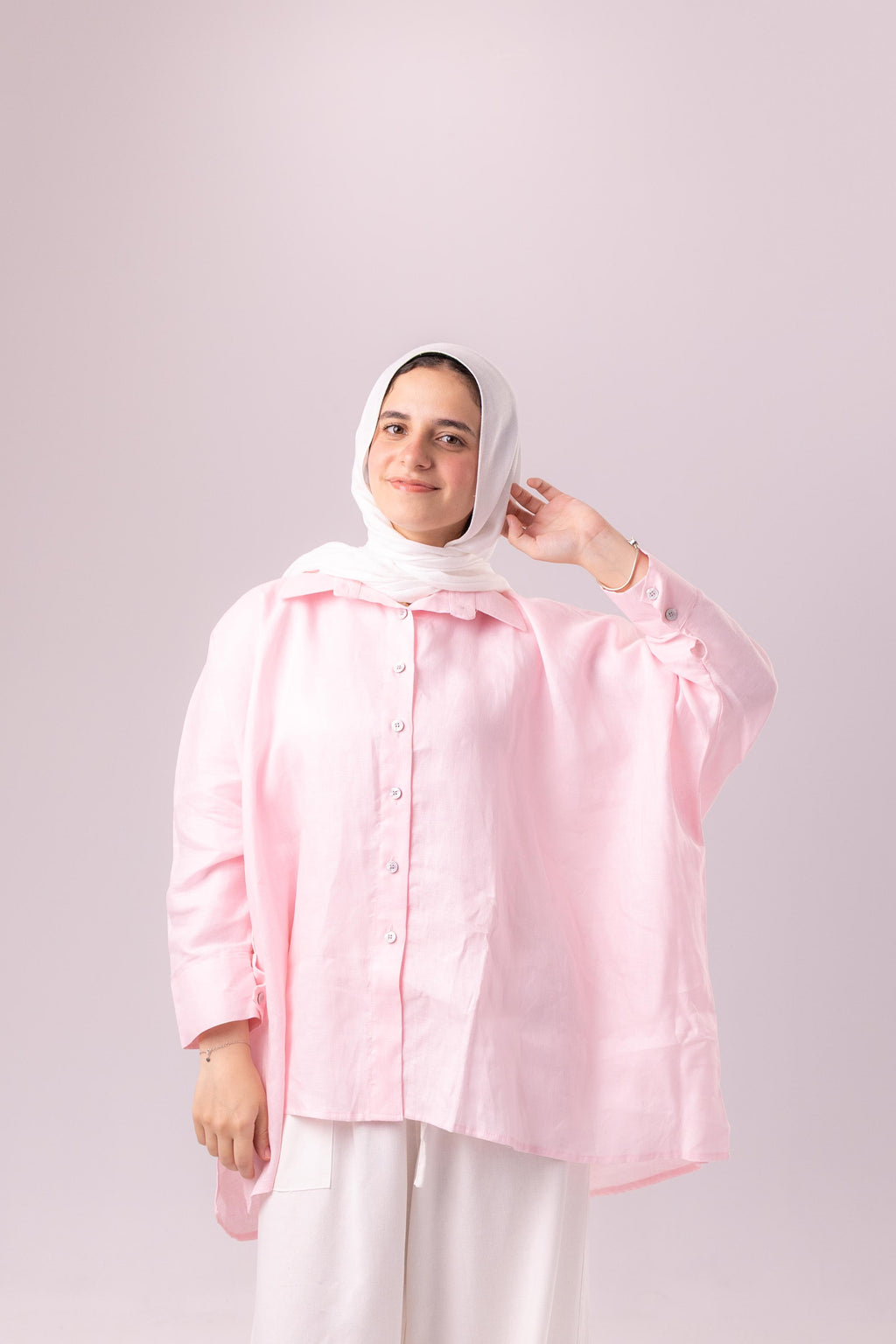 بلوزة كتان بيور