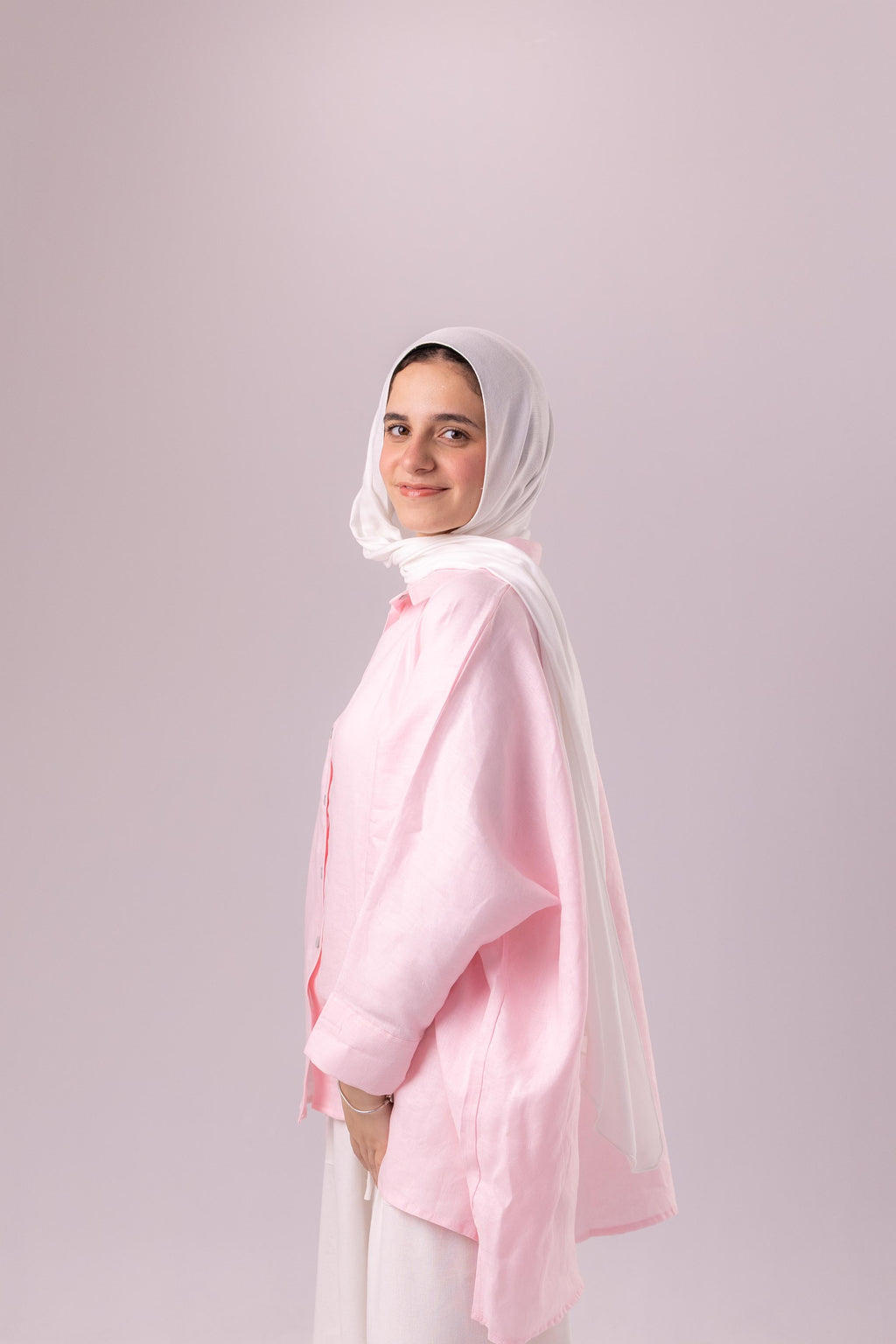 بلوزة كتان بيور